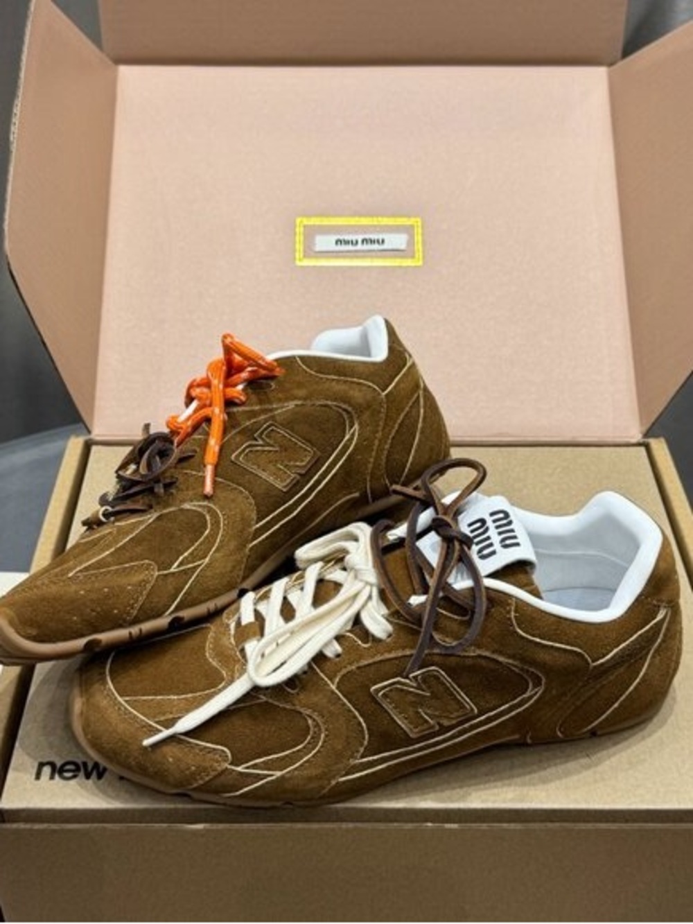 Women's Miu Miu x New Balance 530 SL Sneakers